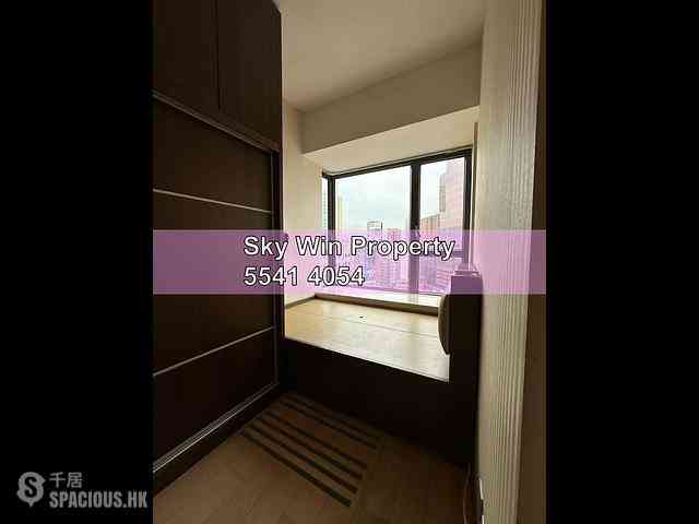 Prince Edward - Cite 33 04