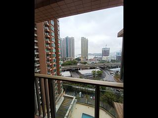 Tai Kok Tsui - Harbour Green Tower 3 07