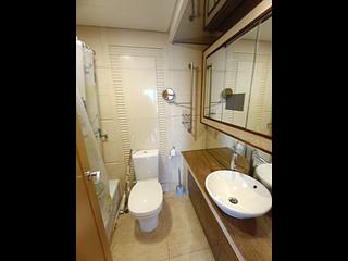 Tai Kok Tsui - Harbour Green Tower 3 05