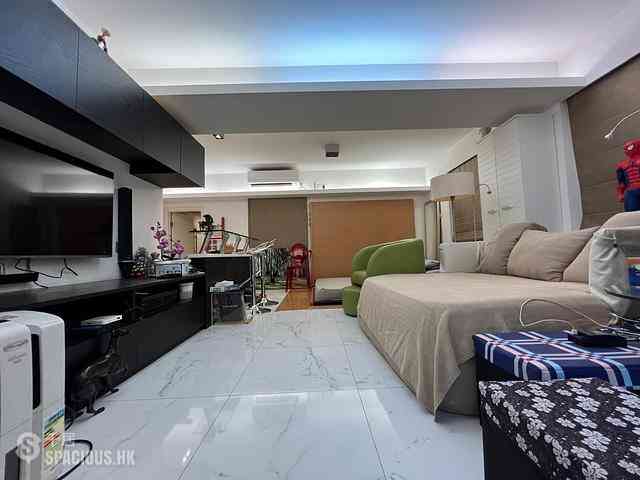 Wan Chai - Hay Wah Building Block A 06