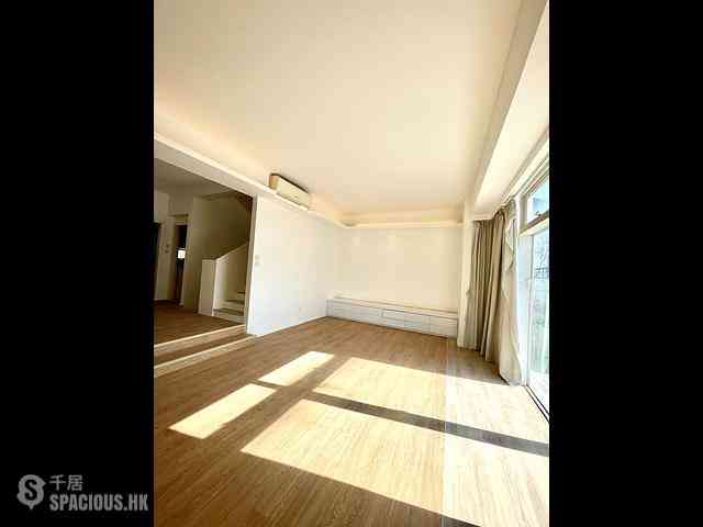 Ting Kok - The Beverly Hills 08