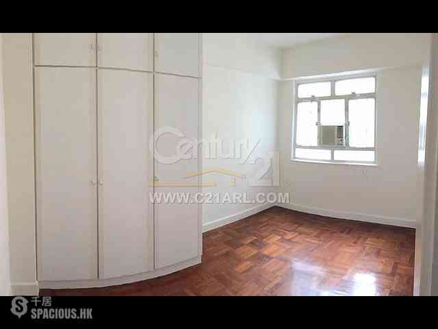 Mid Levels Central - Wing Hong Mansion 04