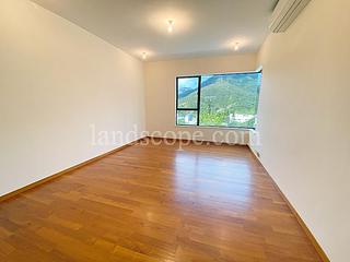Shouson Hill - Helene Court 05