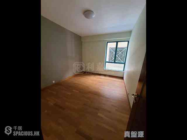 Stanley - Regalia Bay Phase 2 03