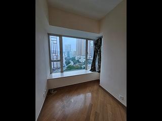 Tai Kok Tsui - Florient Rise 06