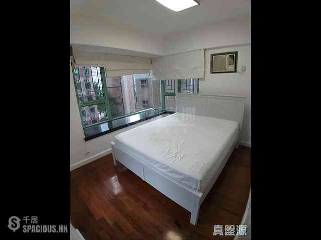 Wan Chai - Royal Court 01