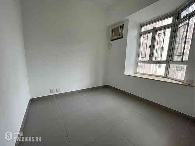 Kennedy Town - Harbour View Garden Block 3 05