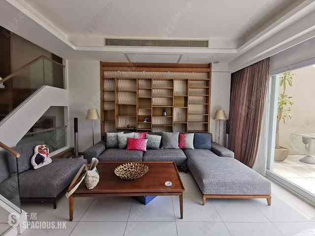 Wong Chuk Hang - Manly Villa 03