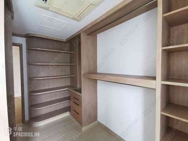 Wong Chuk Hang - Manly Villa 14