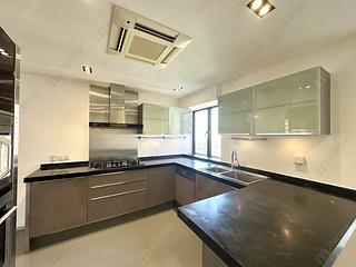 Tai Tam - Hong Kong Parkview Parkview Rise Block 8 12