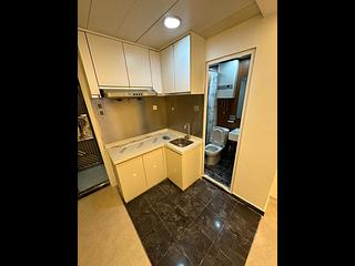 Kennedy Town - Hoi Tao Building Block B 04