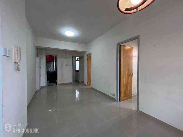 Sai Ying Pun - General Building 02