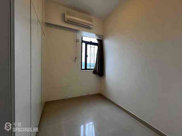 Sai Ying Pun - General Building 06