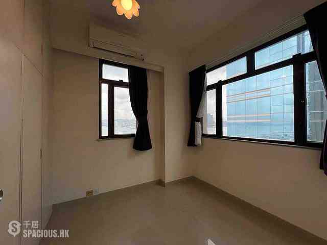 Sai Ying Pun - General Building 08