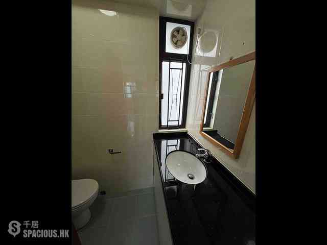 Sai Ying Pun - General Building 10