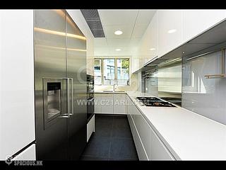 The Peak - Chelsea Court House 1 02