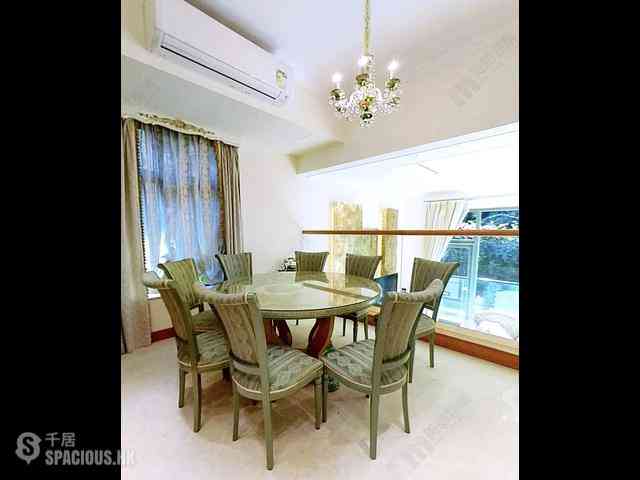 Tai Po Kau - Chateau Royale 02