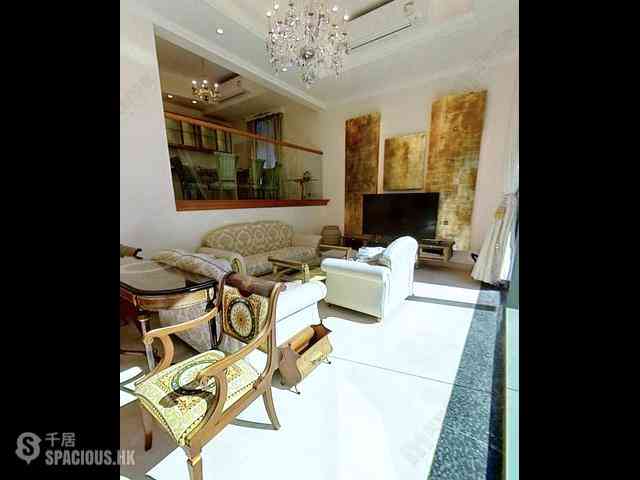 Tai Po Kau - Chateau Royale 01