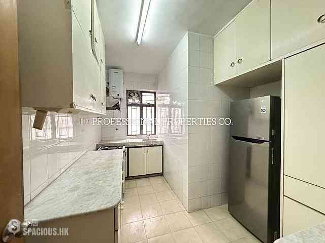 Stubbs Road - Miramar Villa 04