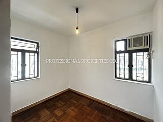 Stubbs Road - Miramar Villa 09