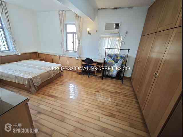 Stubbs Road - Miramar Villa 04