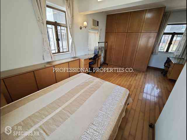 Stubbs Road - Miramar Villa 06
