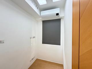 Wan Chai - Hing Bong Mansion 05
