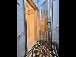 Happy Valley - 4, Shing Ping Street 09