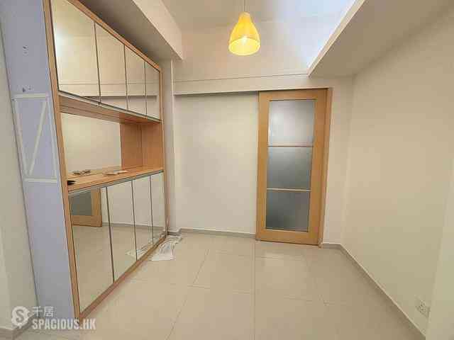 Happy Valley - 4, Shing Ping Street 11