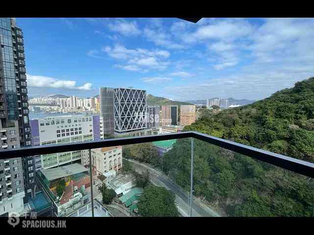 Shau Kei Wan - Le Riviera 01