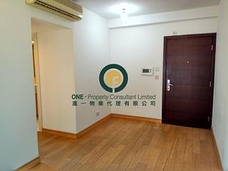 Soho - Centrestage 03