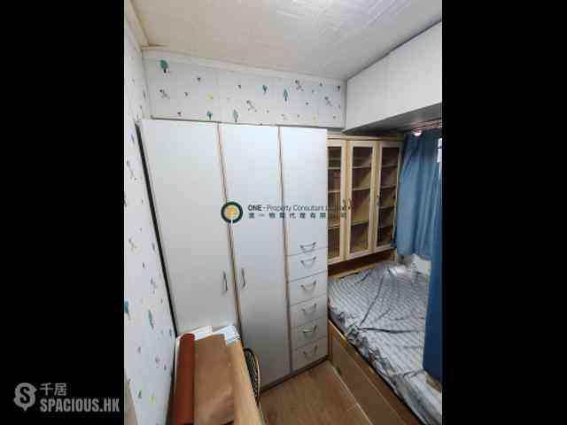 Sai Ying Pun - Kam Shek House 04