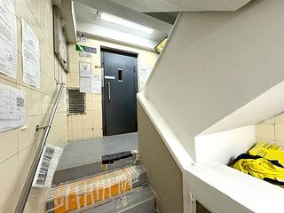 North Point - Luen Wo Apartments 29