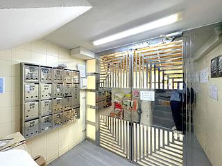 North Point - Luen Wo Apartments 30
