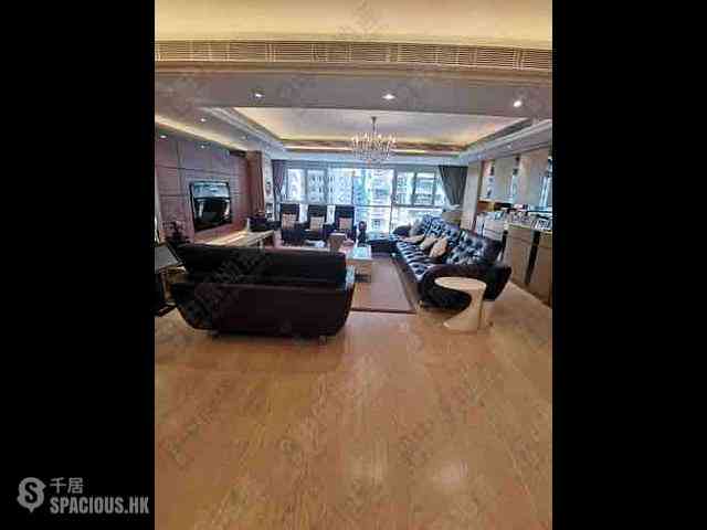 Mid Levels Central - Elegant Garden 01
