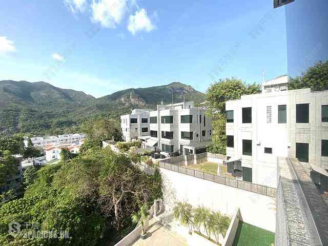 Shouson Hill - Helene Court 01