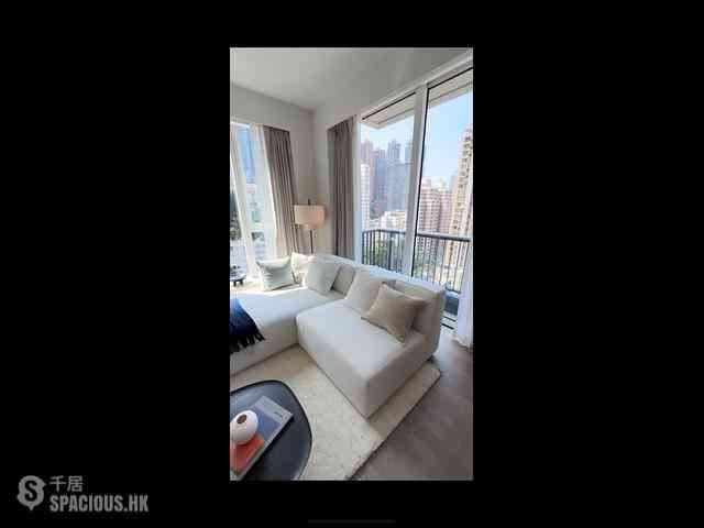 Sheung Wan - 42, Tung St. 02