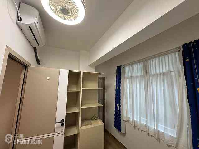 Wan Chai - Wai Hay Mansion 05