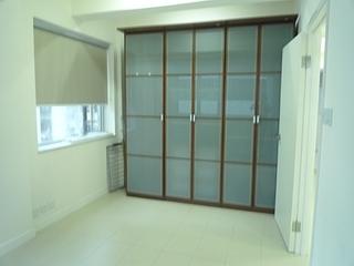 Sheung Wan - 219, Queen's Road Central 07