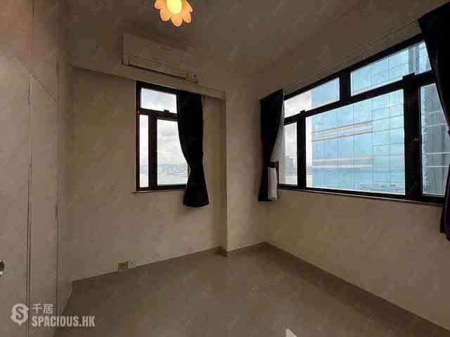 Sai Ying Pun - General Building 04