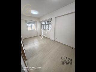 Kennedy Town - Yue On Building 06