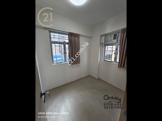 Kennedy Town - Yue On Building 02