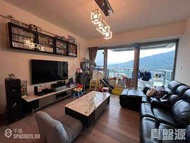 Sha Tin - Mount Regalia Tower 8 02