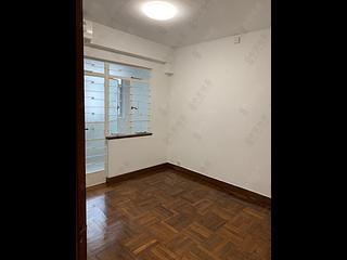Mid Levels West - Hing Wah Mansion Block B 06