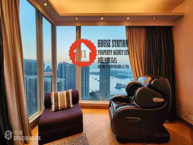Tai Kok Tsui - Harbour Green Tower 1 07
