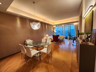 Tai Kok Tsui - Harbour Green Tower 1 19