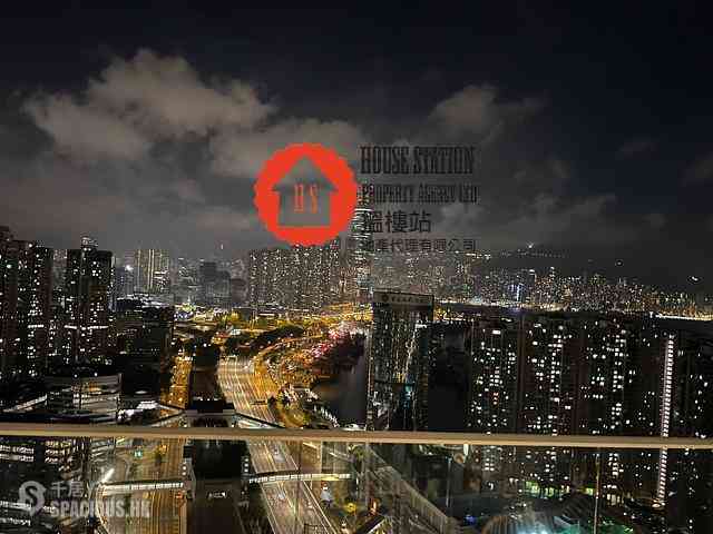Tai Kok Tsui - Harbour Green Tower 1 05