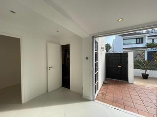Discovery Bay - Discovery Bay Phase 1 Beach Village Headland Drive 05