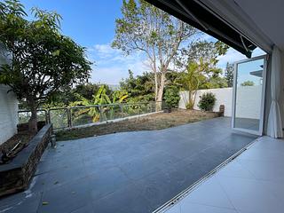 Discovery Bay - Discovery Bay Phase 1 Beach Village Headland Drive 02