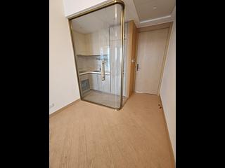 Cheung Sha Wan - Grand Victoria 04